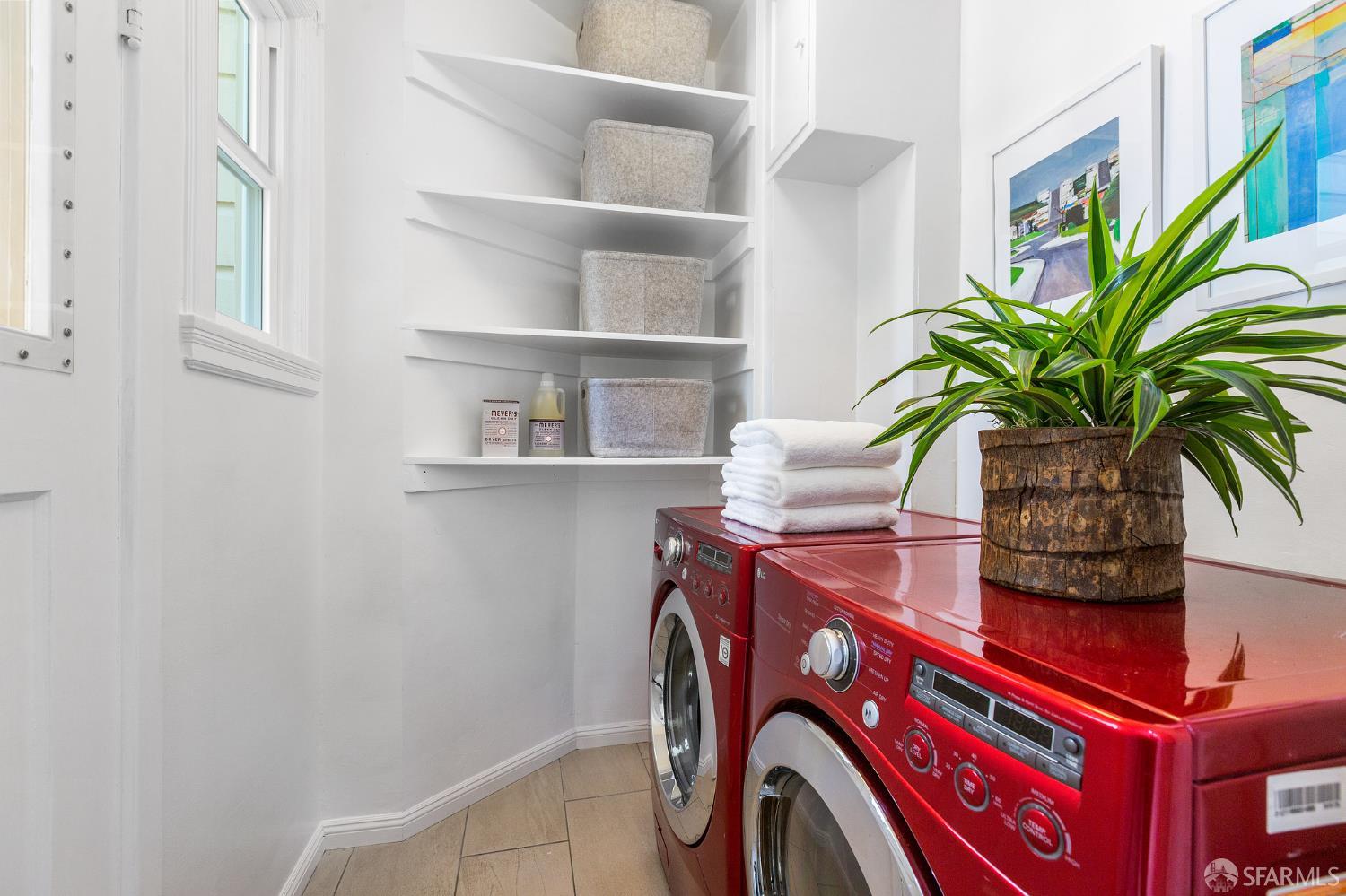 Detail Gallery Image 7 of 12 For 228 Mallorca Way, San Francisco,  CA 94123 - 3 Beds | 2 Baths