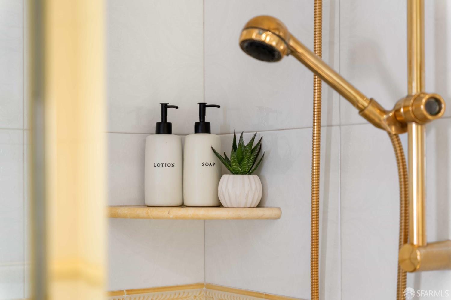 Detail Gallery Image 49 of 75 For 392 Ewing Ter, San Francisco,  CA 94118 - 3 Beds | 3 Baths