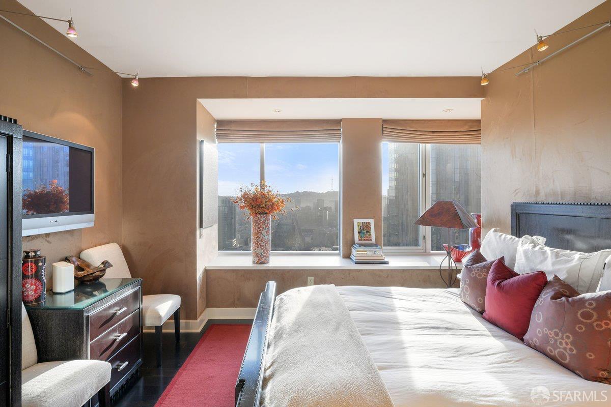 Photo #30: 426100716 Listing: Photo #30