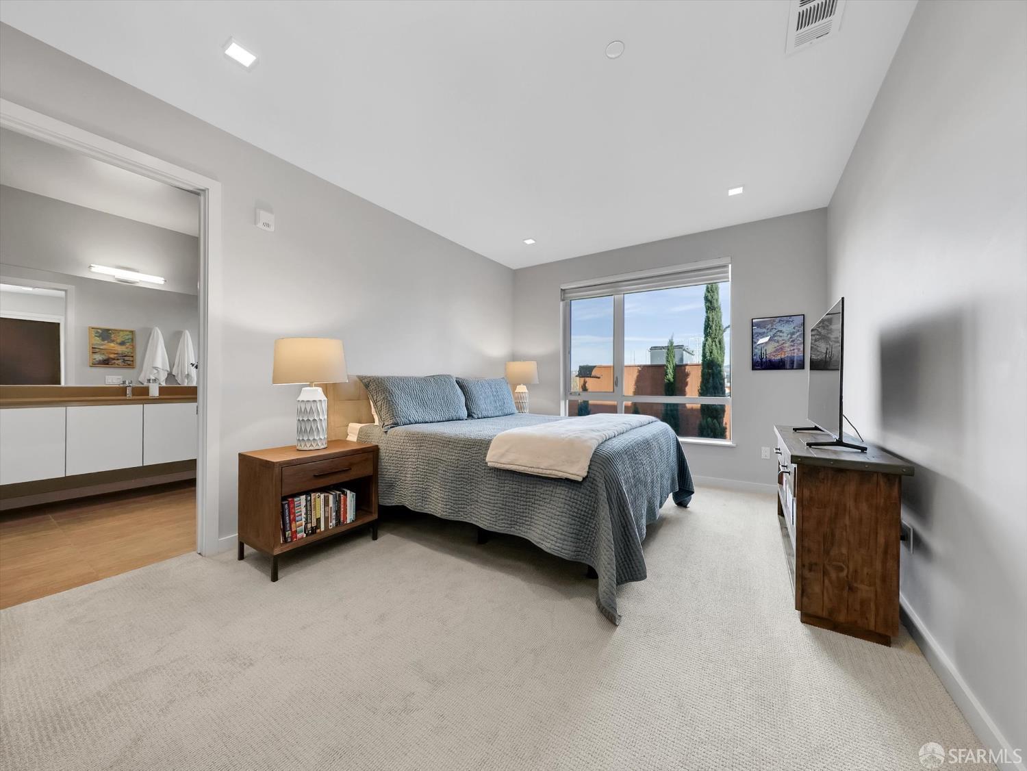 Detail Gallery Image 31 of 44 For 1727 Lacassie Ave 4d,  Walnut Creek,  CA 94596 - 2 Beds | 2 Baths