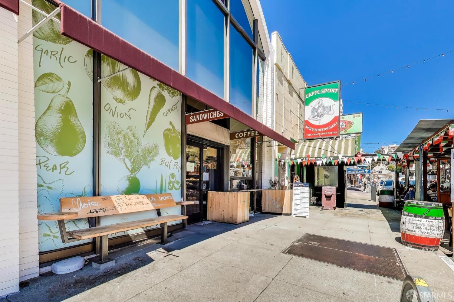 Detail Gallery Image 37 of 39 For 1217 Kearny St, San Francisco,  CA 94133 - – Beds | – Baths