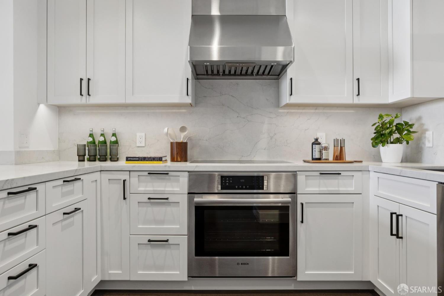 Detail Gallery Image 30 of 46 For 2295 Vallejo St #409,  San Francisco,  CA 94123 - 2 Beds | 2 Baths