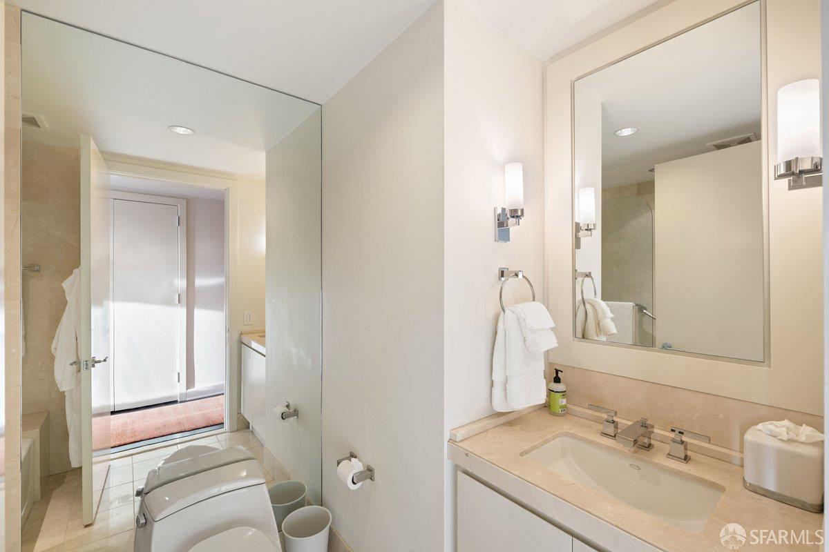 Photo #32: 426100716 Listing: Photo #32