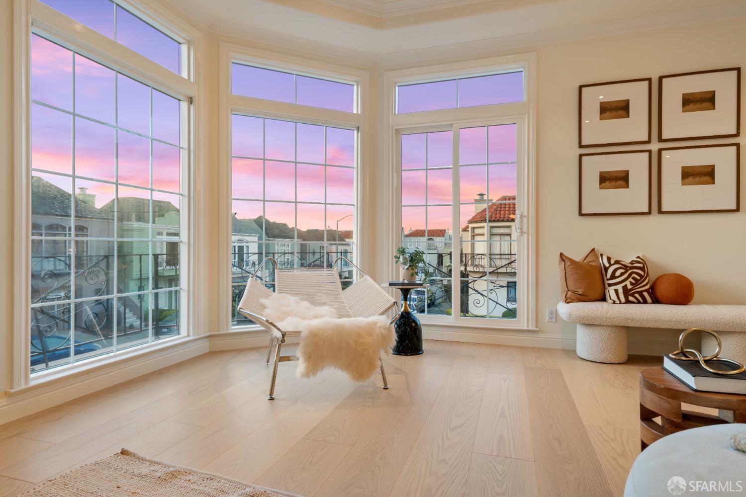 Detail Gallery Image 4 of 75 For 392 Ewing Ter, San Francisco,  CA 94118 - 3 Beds | 3 Baths