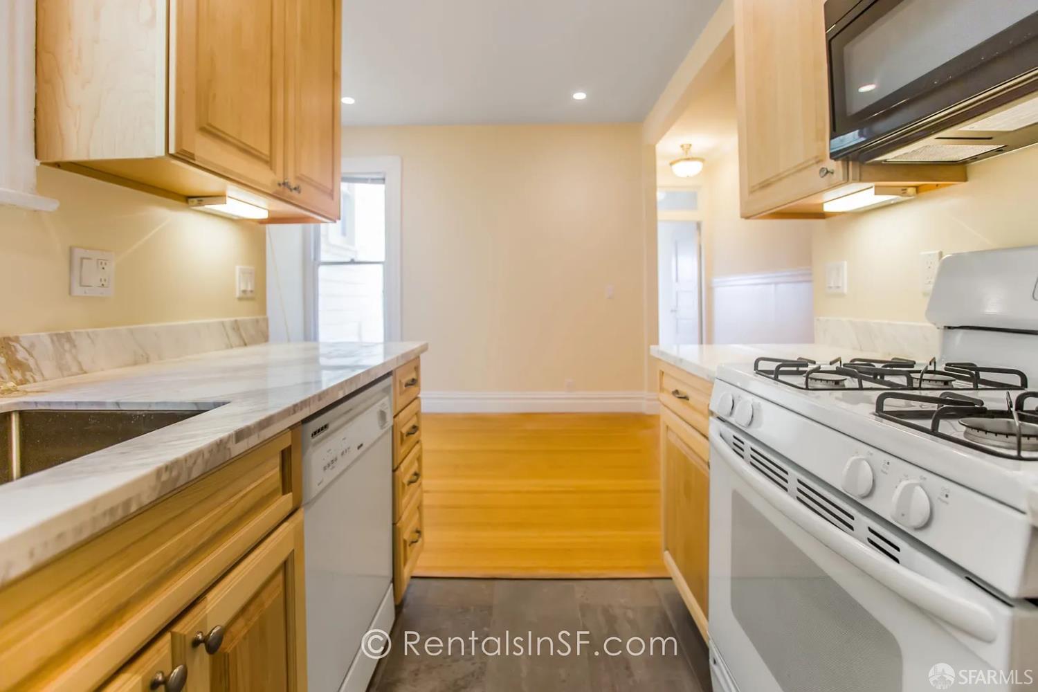 Detail Gallery Image 3 of 8 For 1043 Fell St, San Francisco,  CA 94117 - – Beds | – Baths