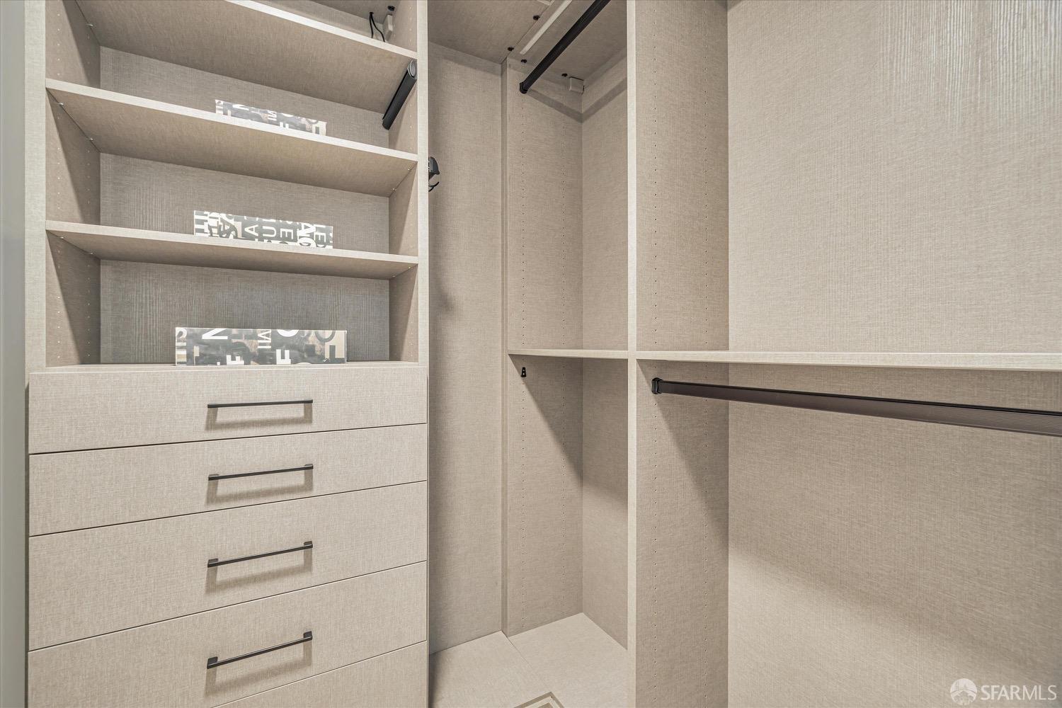 Detail Gallery Image 31 of 40 For 875 California St #202,  San Francisco,  CA 94108 - 2 Beds | 2 Baths