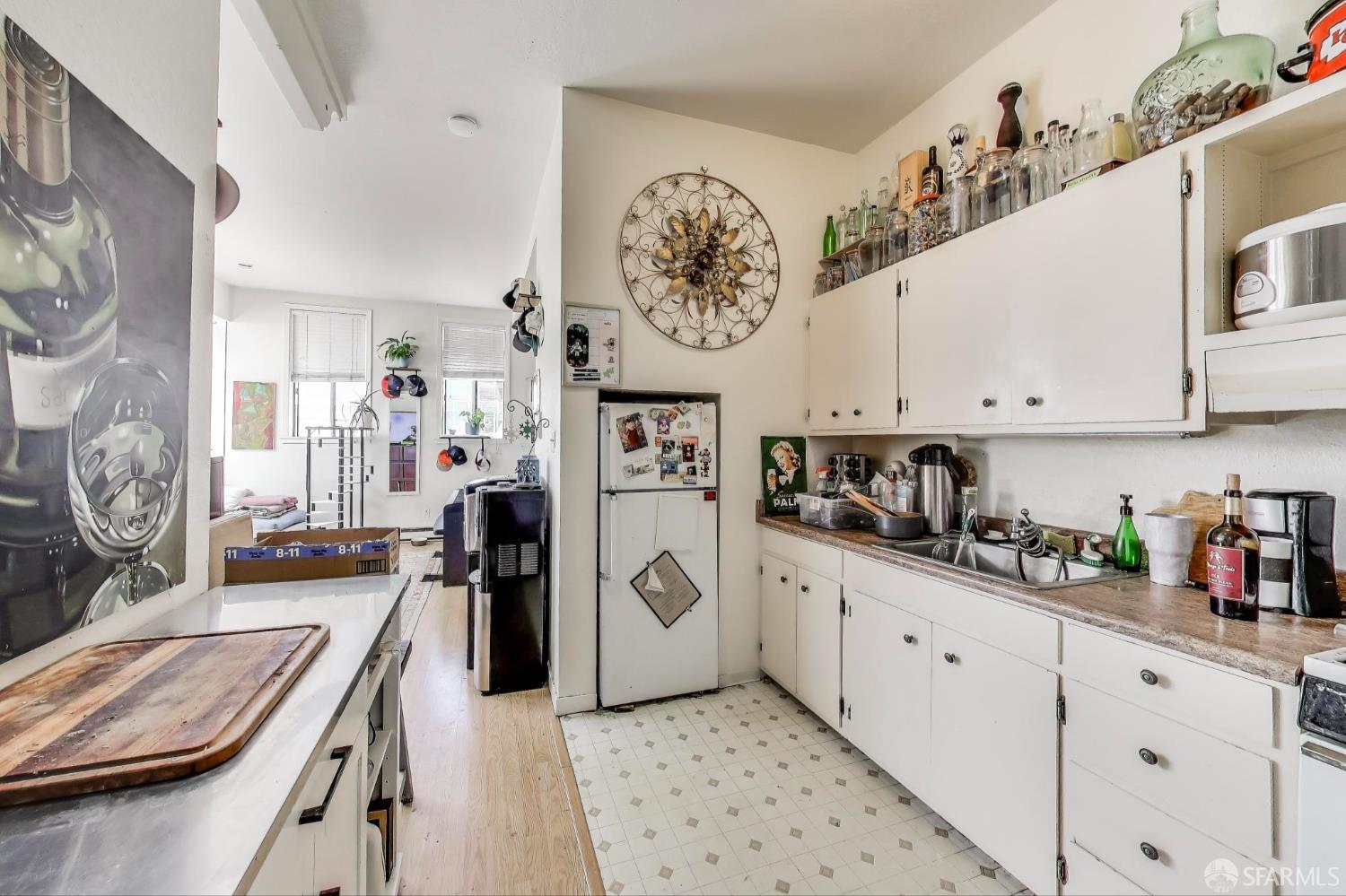 Detail Gallery Image 14 of 39 For 1217 Kearny St, San Francisco,  CA 94133 - – Beds | – Baths