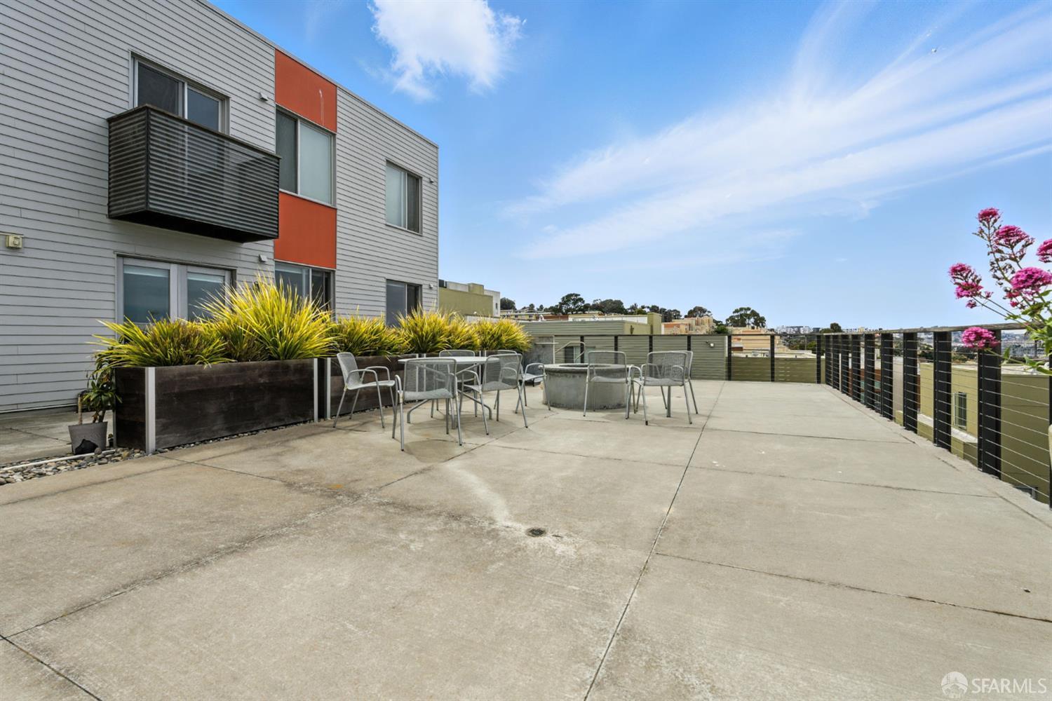 Photo #35: 426100928 Listing: Photo #35