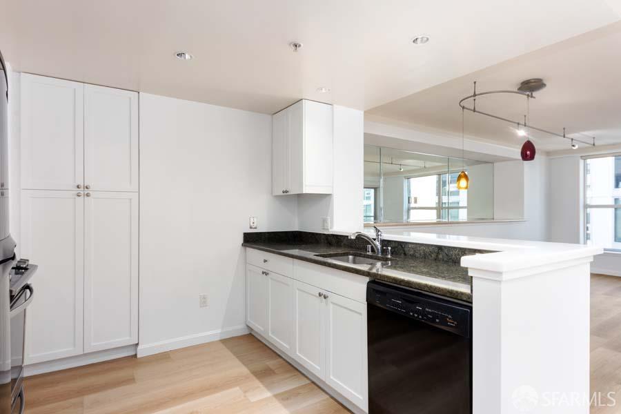 Detail Gallery Image 9 of 32 For 400 Beale St #1312,  San Francisco,  CA 94105 - 2 Beds | 2 Baths