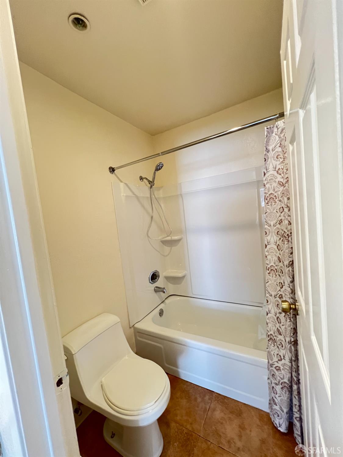 Detail Gallery Image 15 of 18 For 389 Belmont St #103,  Oakland,  CA 94610 - 1 Beds | 1 Baths