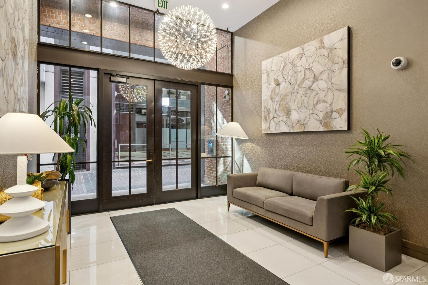 Photo #2: 426099524 Listing: Photo #2