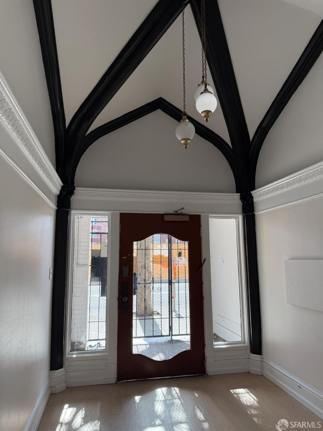 Front Image Thumbnail for SF426101202