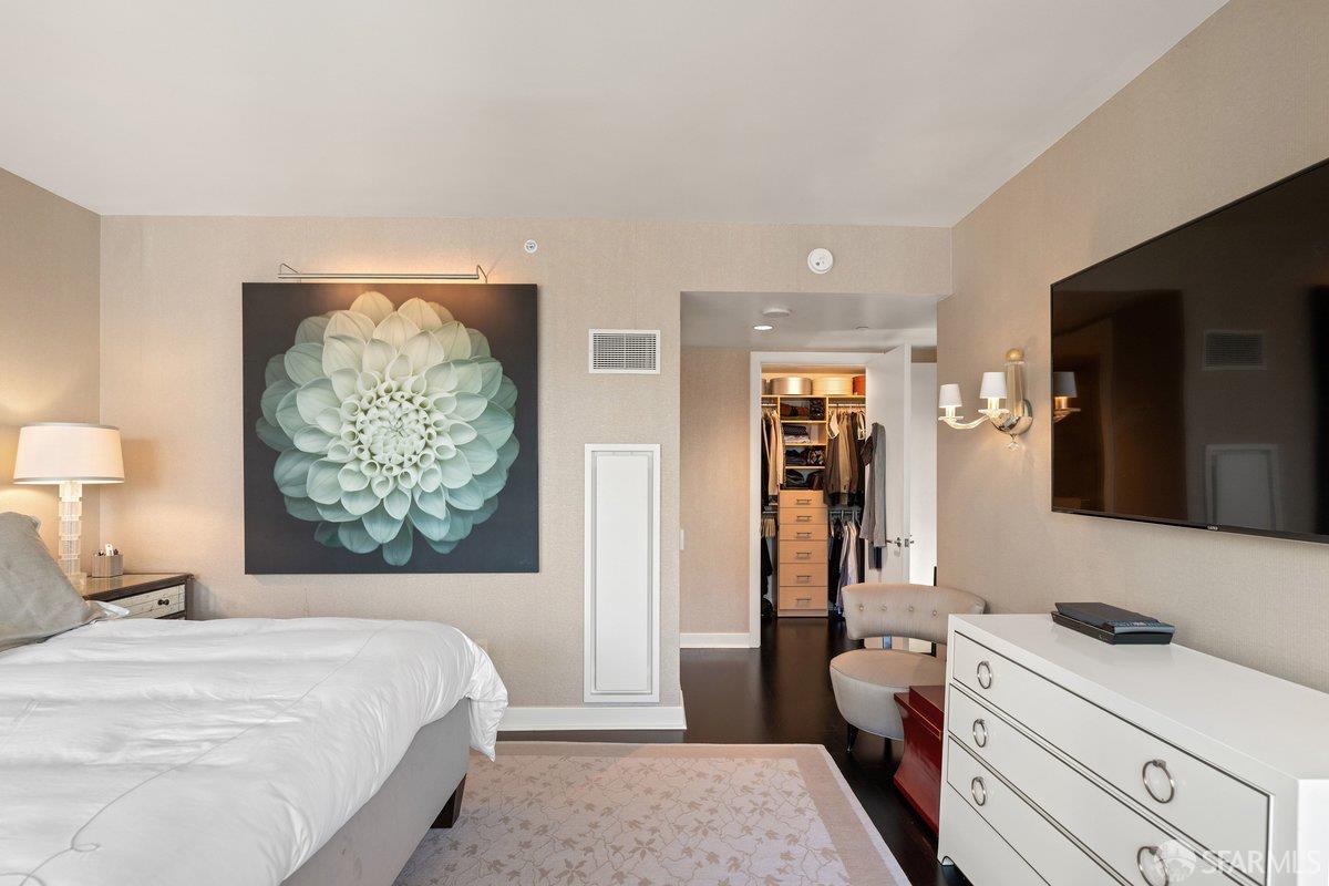 Photo #22: 426100716 Listing: Photo #22