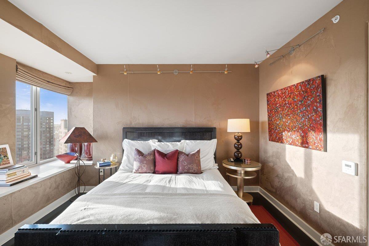 Photo #29: 426100716 Listing: Photo #29