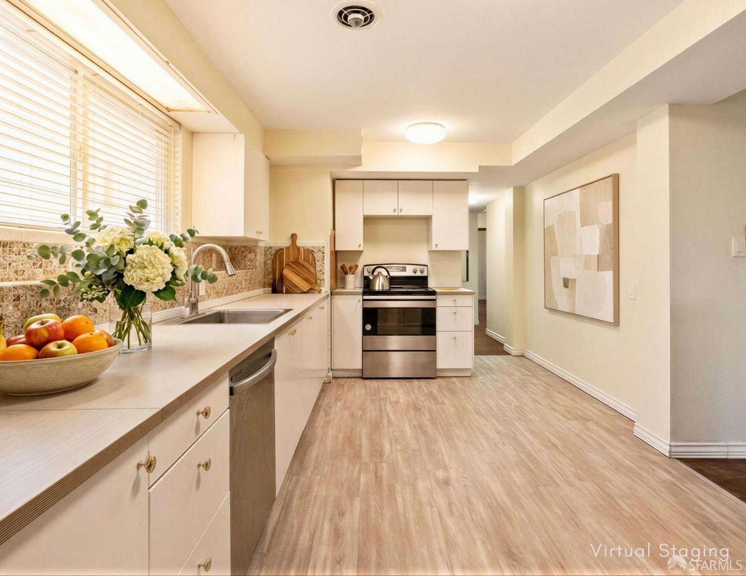 Detail Gallery Image 35 of 38 For 1551 20th Ave, San Francisco,  CA 94122 - – Beds | – Baths