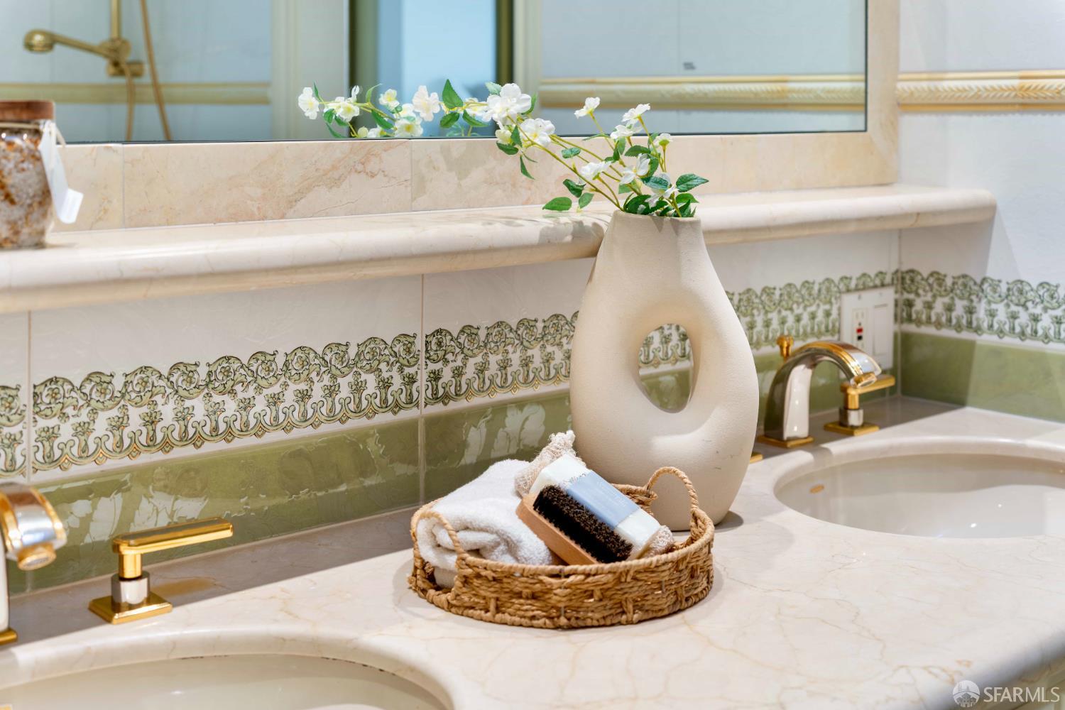 Detail Gallery Image 48 of 75 For 392 Ewing Ter, San Francisco,  CA 94118 - 3 Beds | 3 Baths