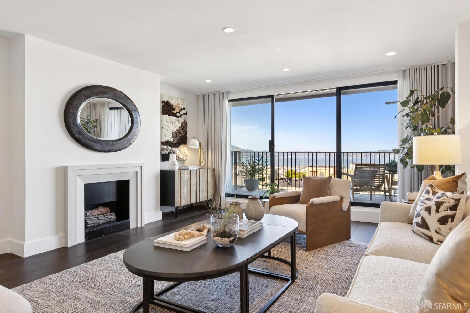 Detail Gallery Image 5 of 46 For 2295 Vallejo St #409,  San Francisco,  CA 94123 - 2 Beds | 2 Baths