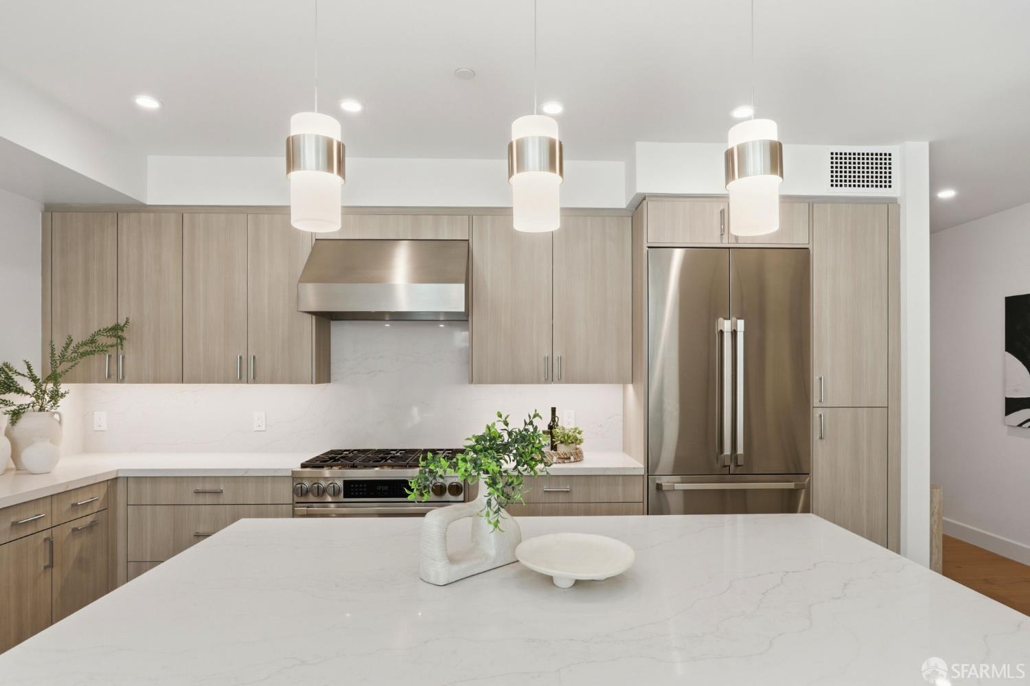 Detail Gallery Image 9 of 43 For 425 First St #14,  Los Altos,  CA 94022 - 1 Beds | 1/1 Baths