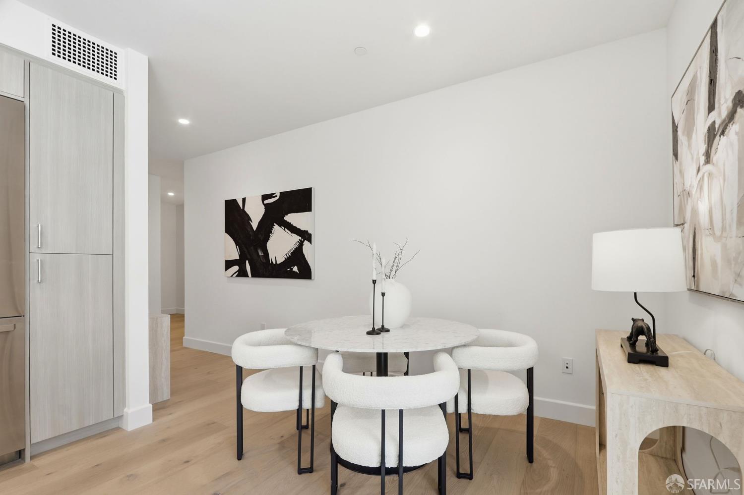 Detail Gallery Image 15 of 43 For 425 First St #14,  Los Altos,  CA 94022 - 1 Beds | 1/1 Baths