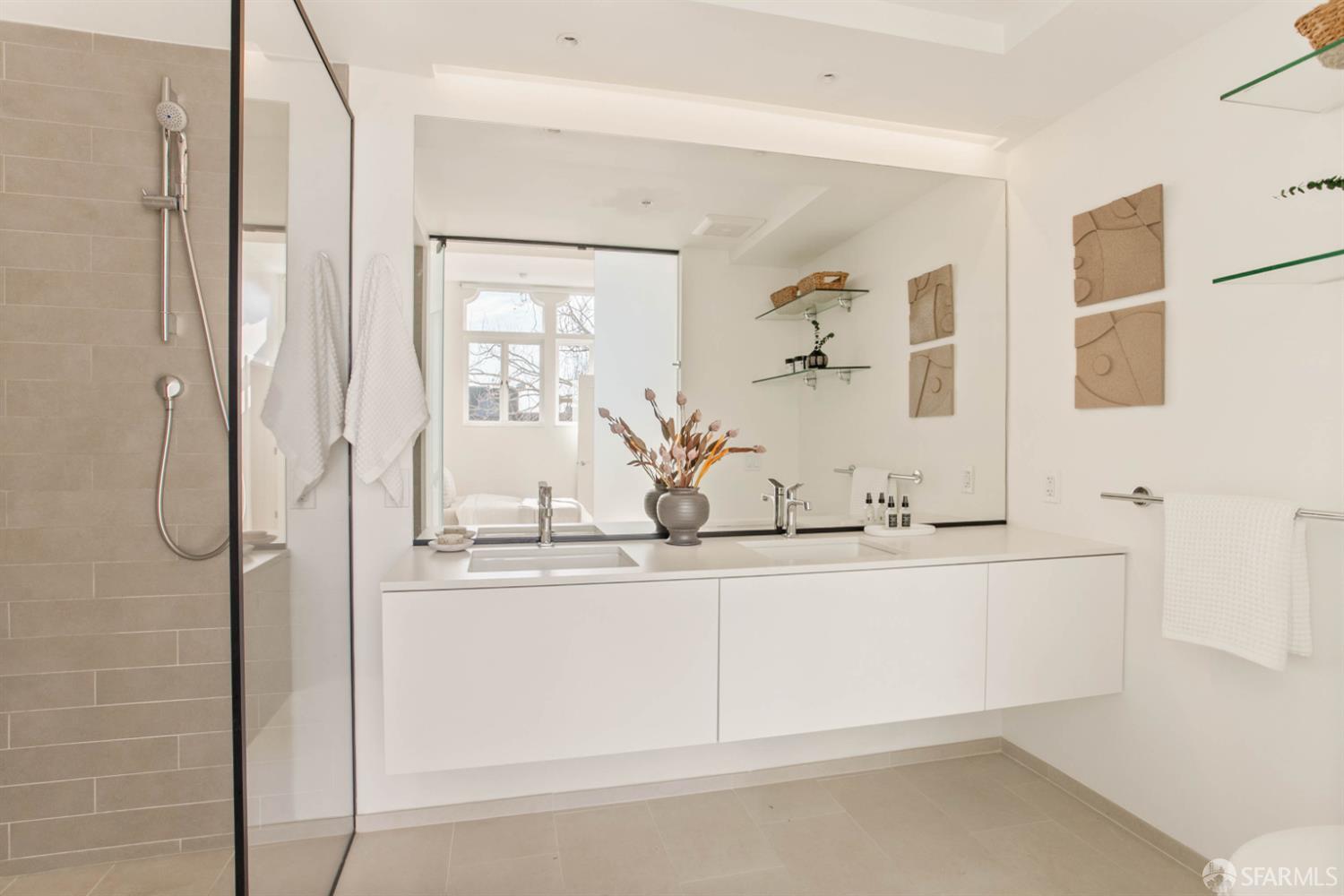 Photo #10: 426097866 Listing: Photo #10