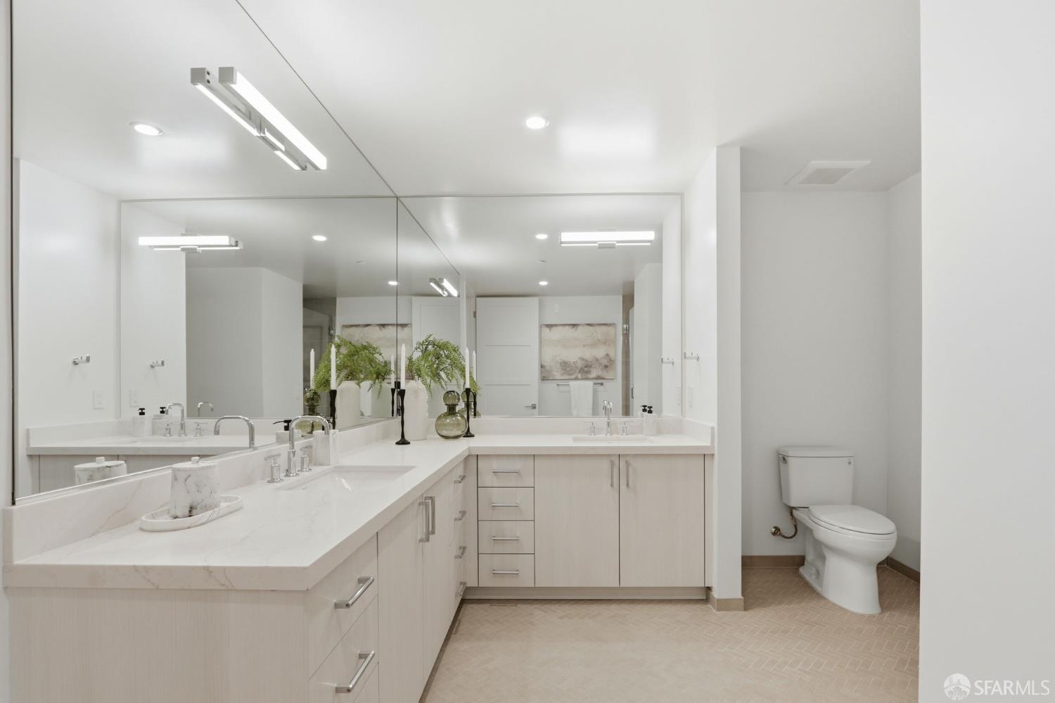 Detail Gallery Image 27 of 43 For 425 First St #14,  Los Altos,  CA 94022 - 1 Beds | 1/1 Baths