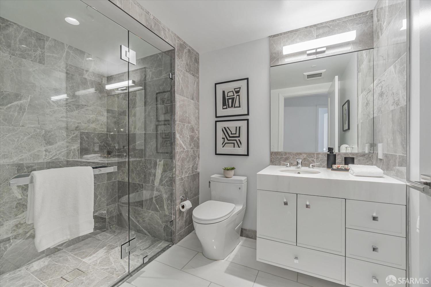 Detail Gallery Image 35 of 40 For 875 California St #202,  San Francisco,  CA 94108 - 2 Beds | 2 Baths