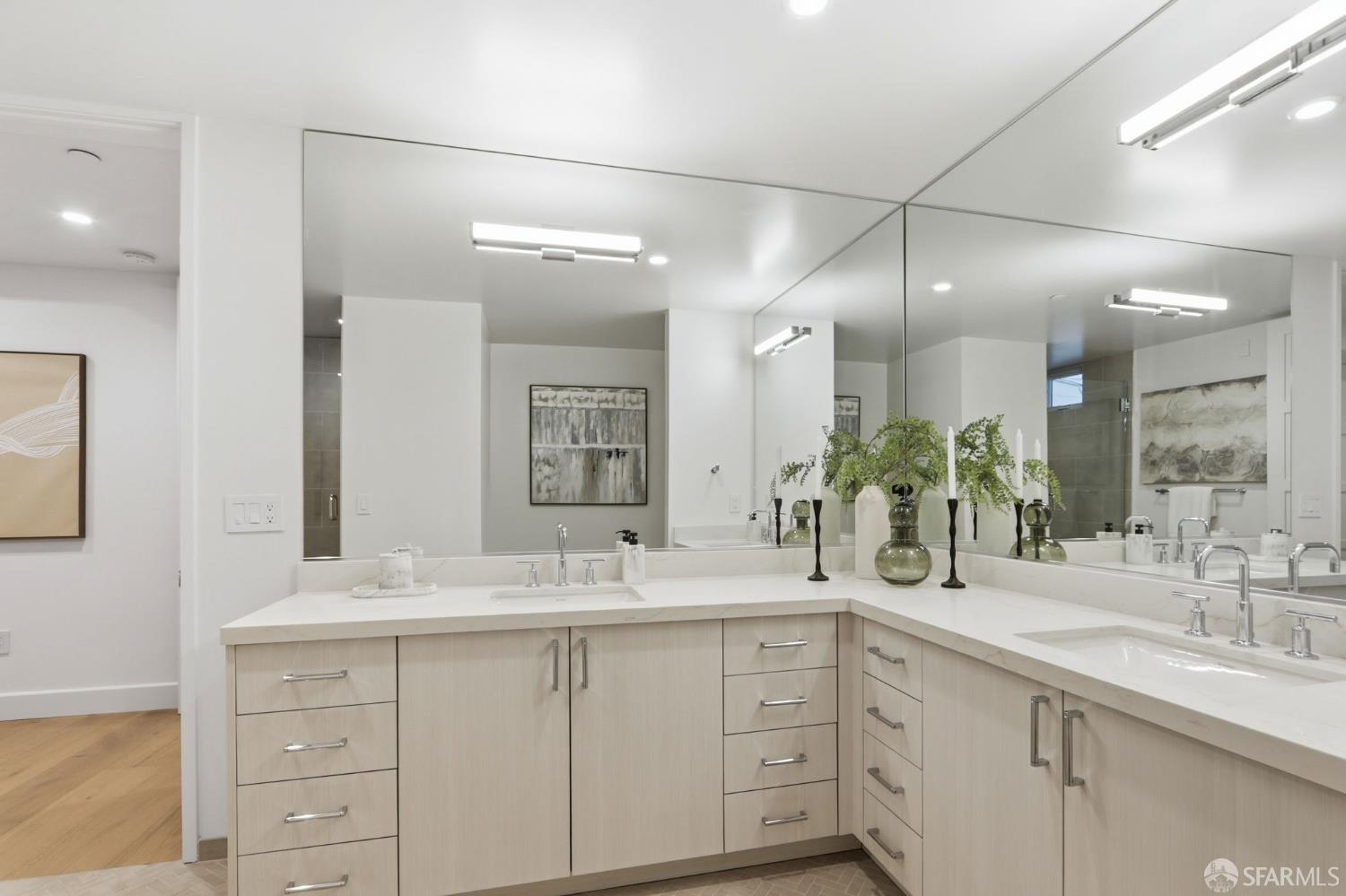 Detail Gallery Image 26 of 43 For 425 First St #14,  Los Altos,  CA 94022 - 1 Beds | 1/1 Baths