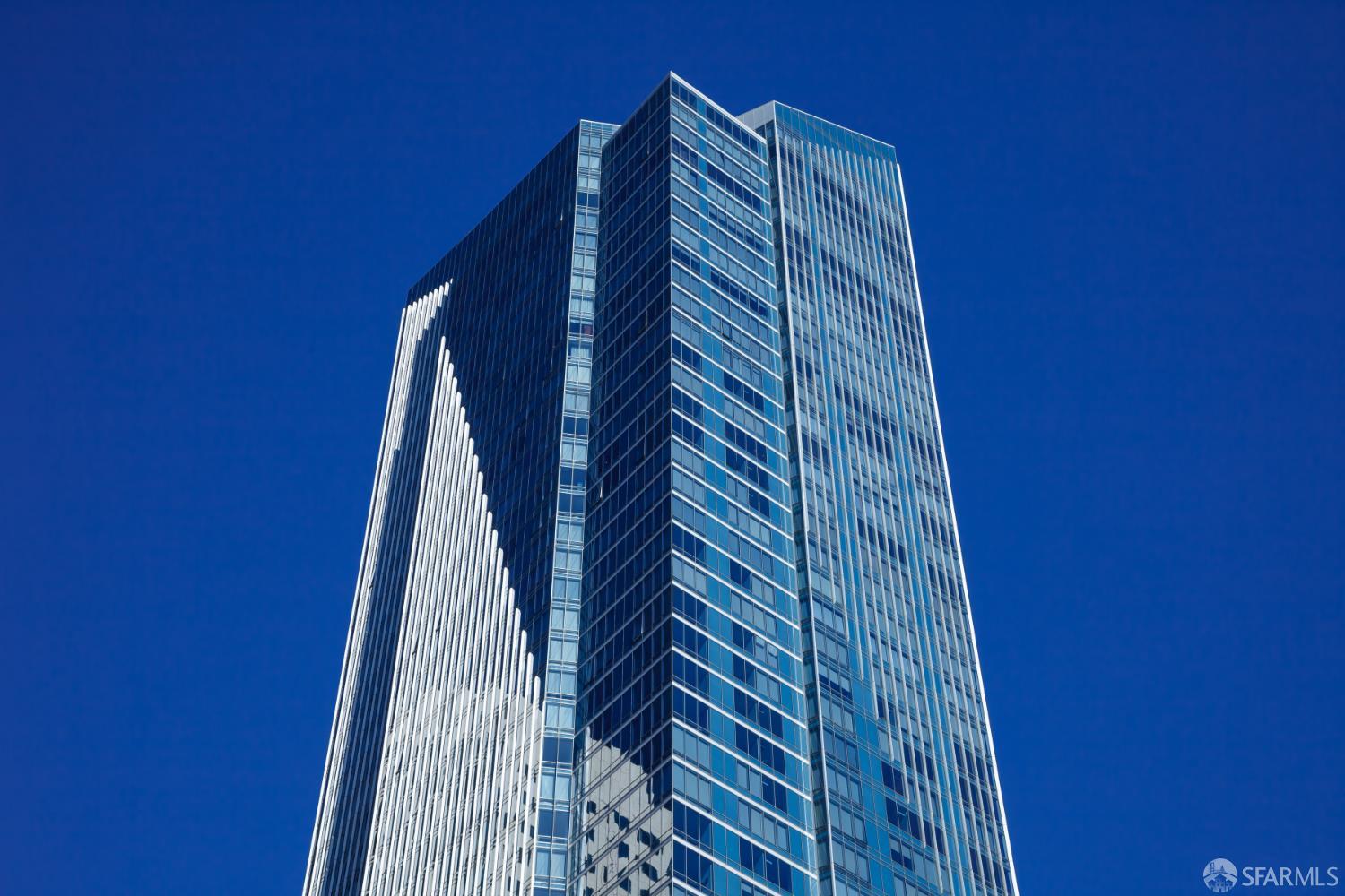 Detail Gallery Image 14 of 29 For 301 Mission St 48c,  San Francisco,  CA 94105 - 2 Beds | 3/1 Baths