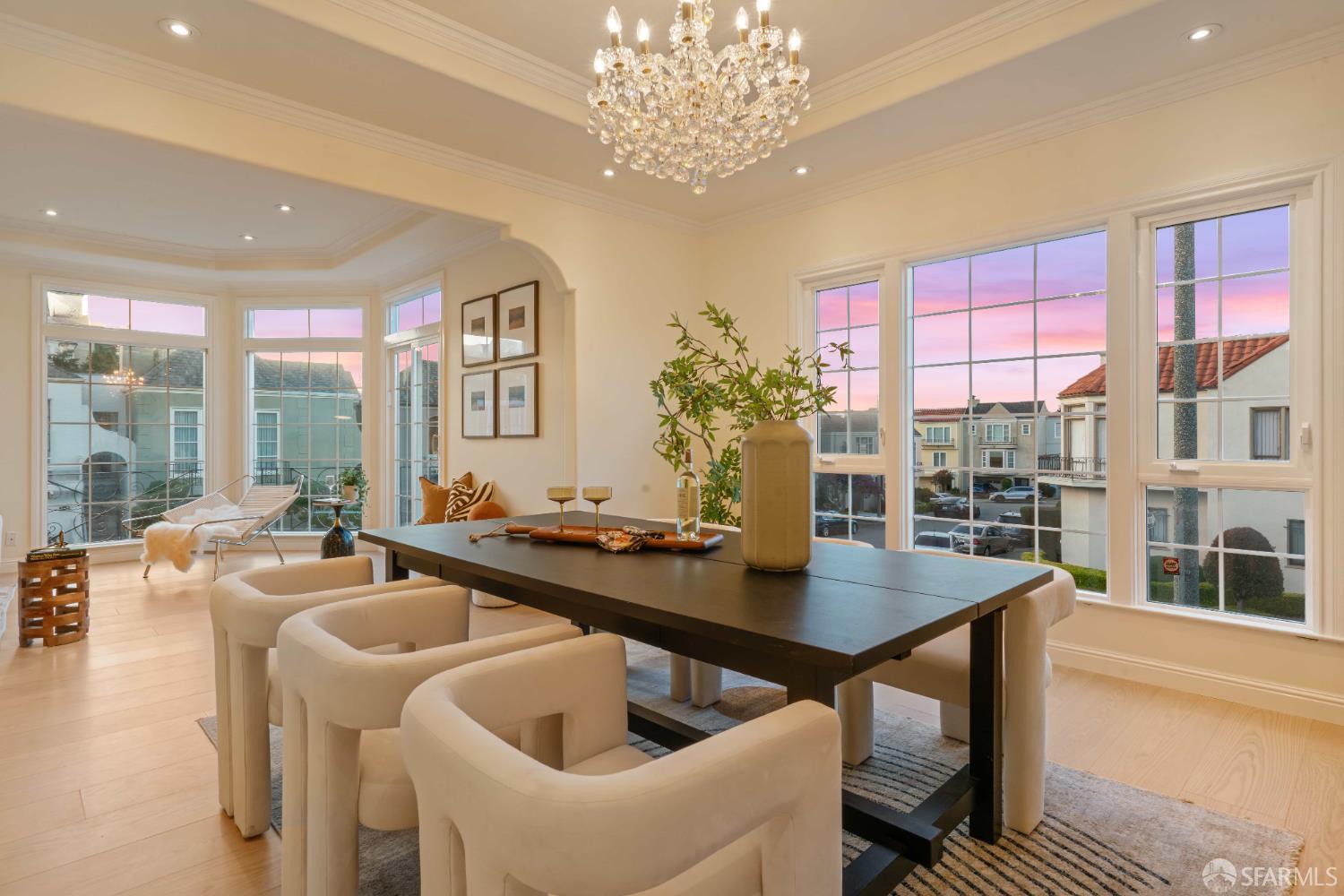 Detail Gallery Image 6 of 75 For 392 Ewing Ter, San Francisco,  CA 94118 - 3 Beds | 3 Baths