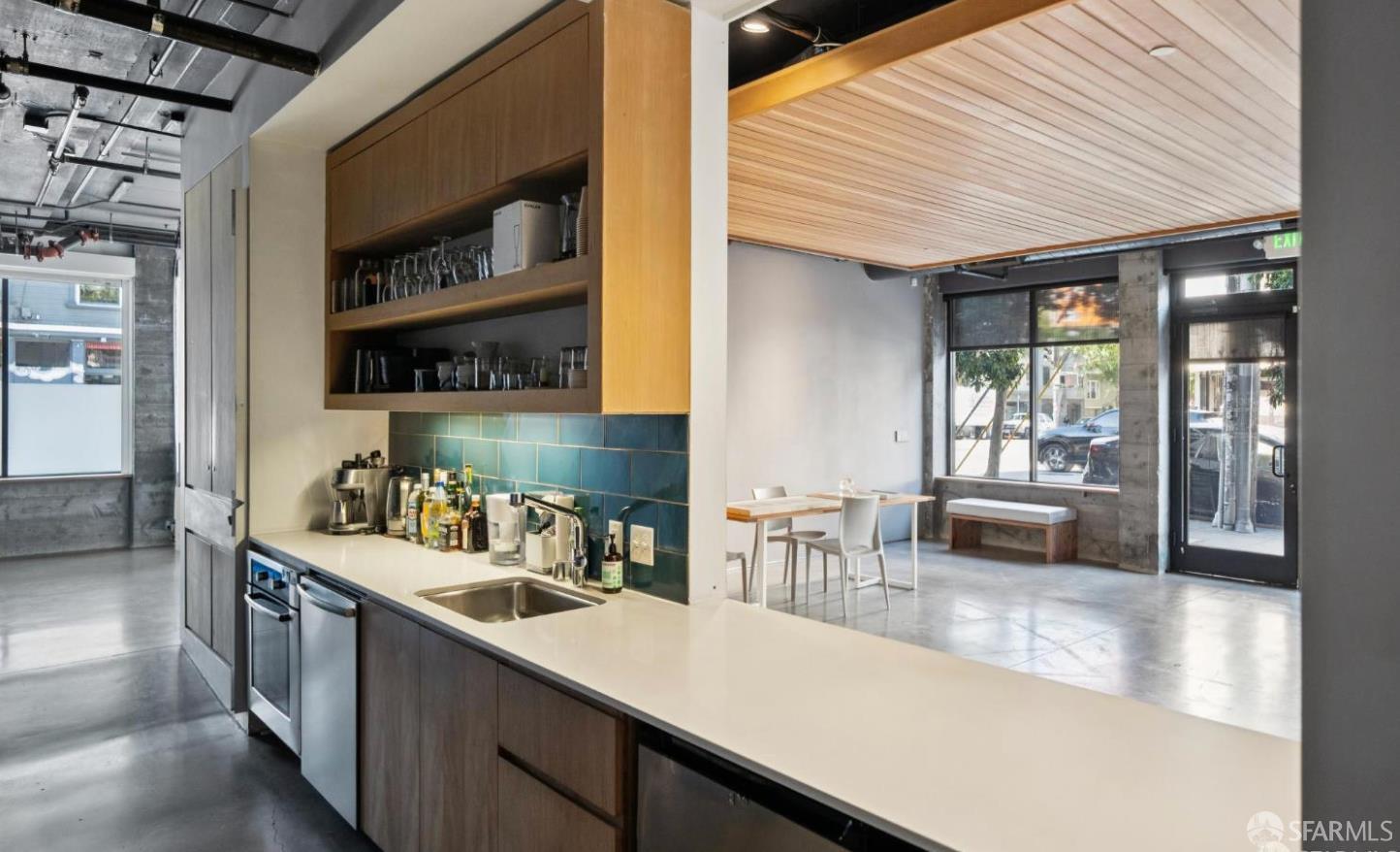 Detail Gallery Image 4 of 40 For 2405 Folsom St #C2,  San Francisco,  CA 94110 - – Beds | – Baths