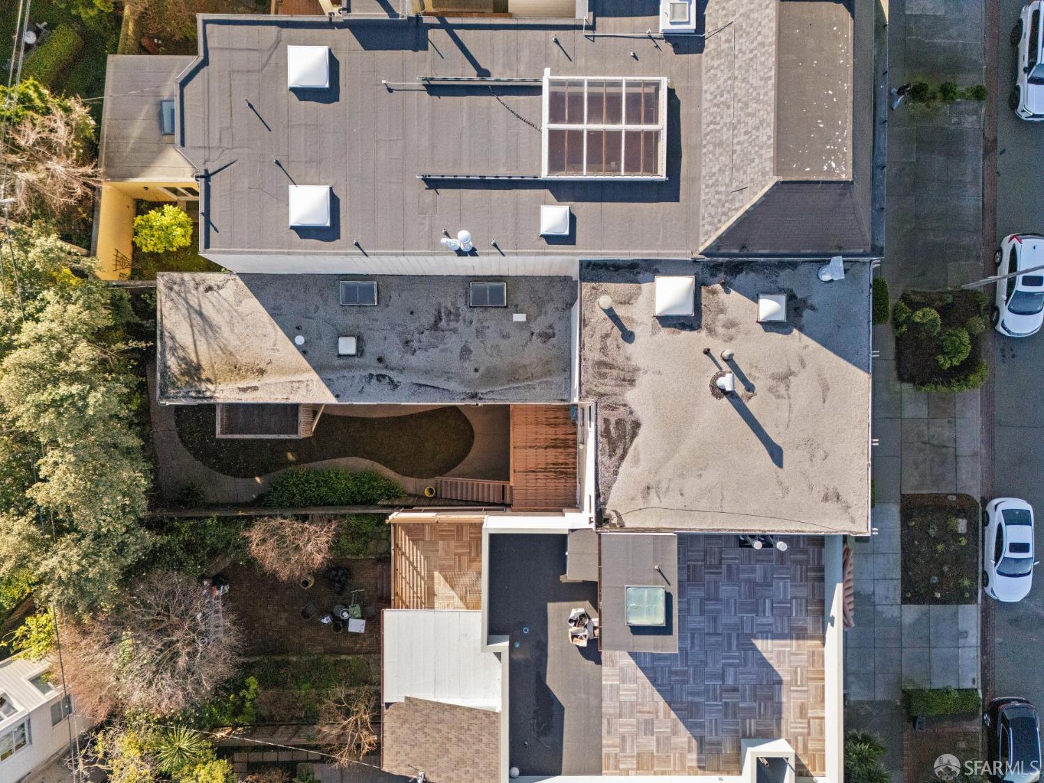 Detail Gallery Image 60 of 68 For 349 Marina Blvd, San Francisco,  CA 94123 - 4 Beds | 3 Baths