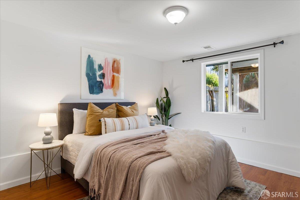Detail Gallery Image 13 of 26 For 571 Munich St, San Francisco,  CA 94112 - 4 Beds | 2 Baths