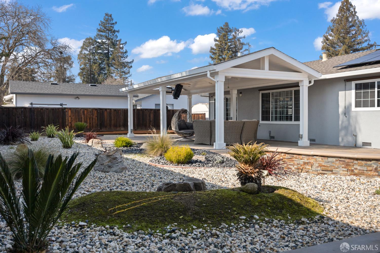 Detail Gallery Image 30 of 36 For 3875 Logan Ct, Concord,  CA 94519 - 3 Beds | 2 Baths