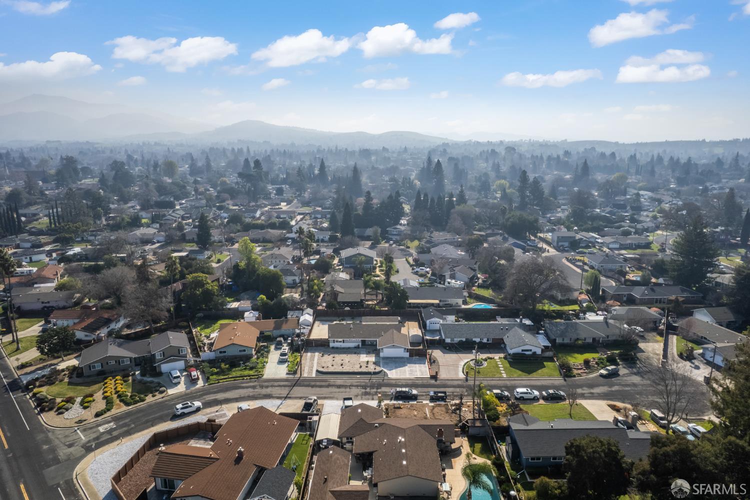 Detail Gallery Image 36 of 36 For 3875 Logan Ct, Concord,  CA 94519 - 3 Beds | 2 Baths