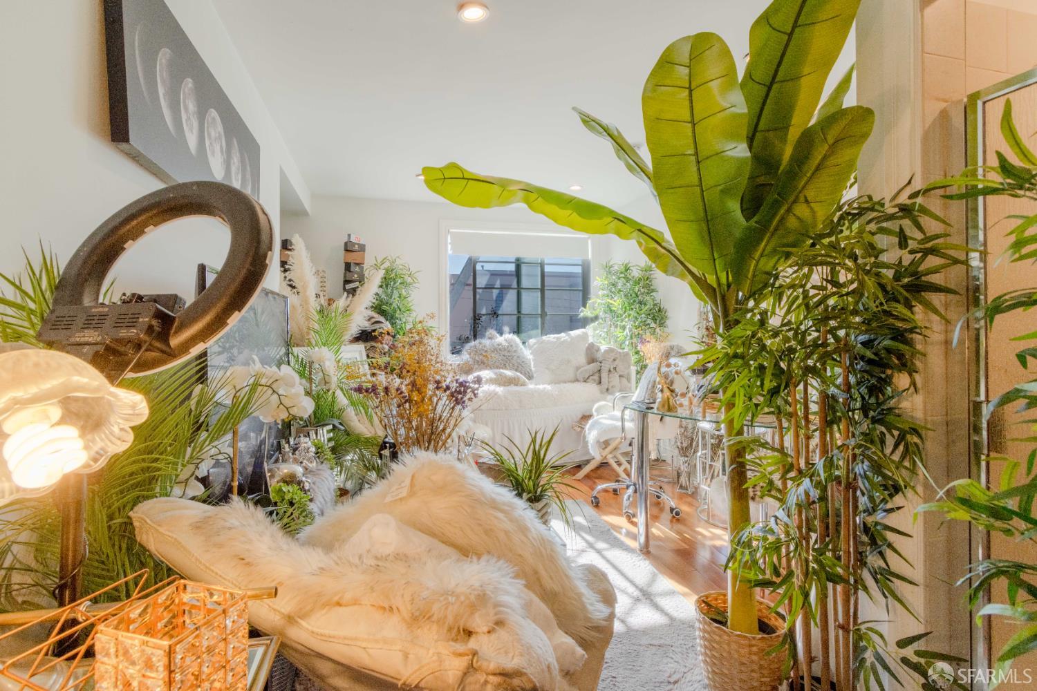 Detail Gallery Image 10 of 40 For 2398 30th Ave, San Francisco,  CA 94116 - – Beds | – Baths