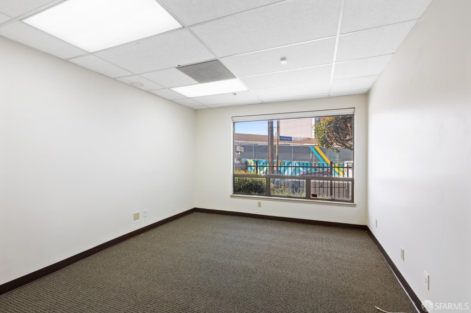 Detail Gallery Image 6 of 17 For 44 Gough St #202,  San Francisco,  CA 94103 - – Beds | – Baths