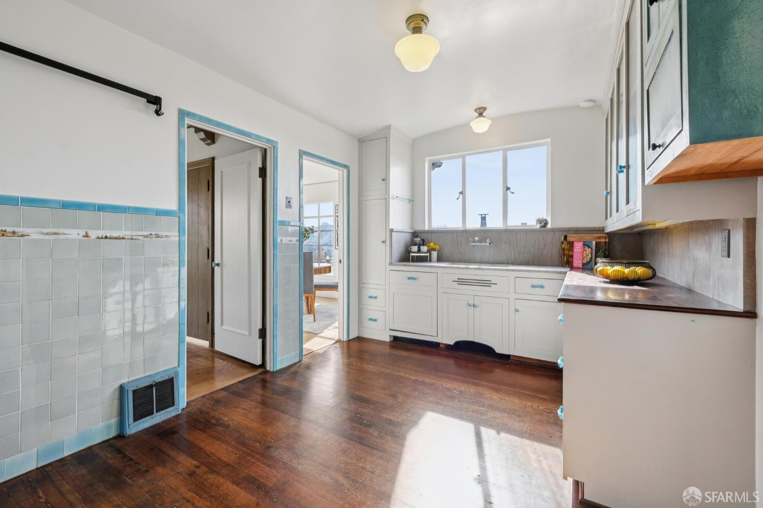 Detail Gallery Image 51 of 96 For 95 Pinehurst Way, San Francisco,  CA 94127 - 3 Beds | 3 Baths