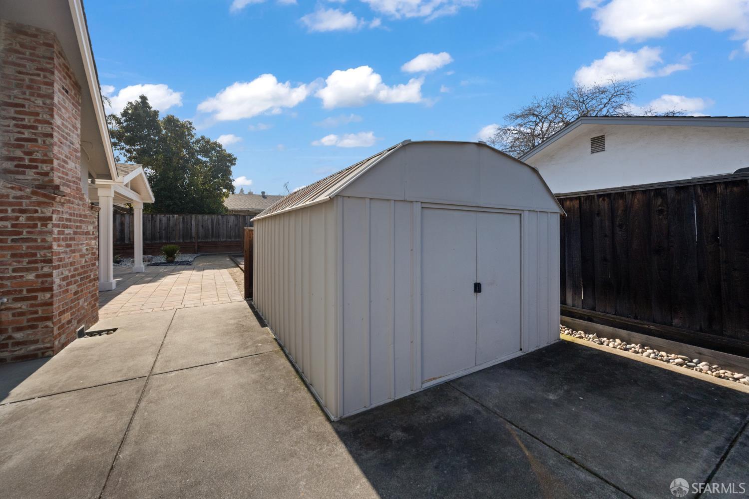 Detail Gallery Image 32 of 36 For 3875 Logan Ct, Concord,  CA 94519 - 3 Beds | 2 Baths