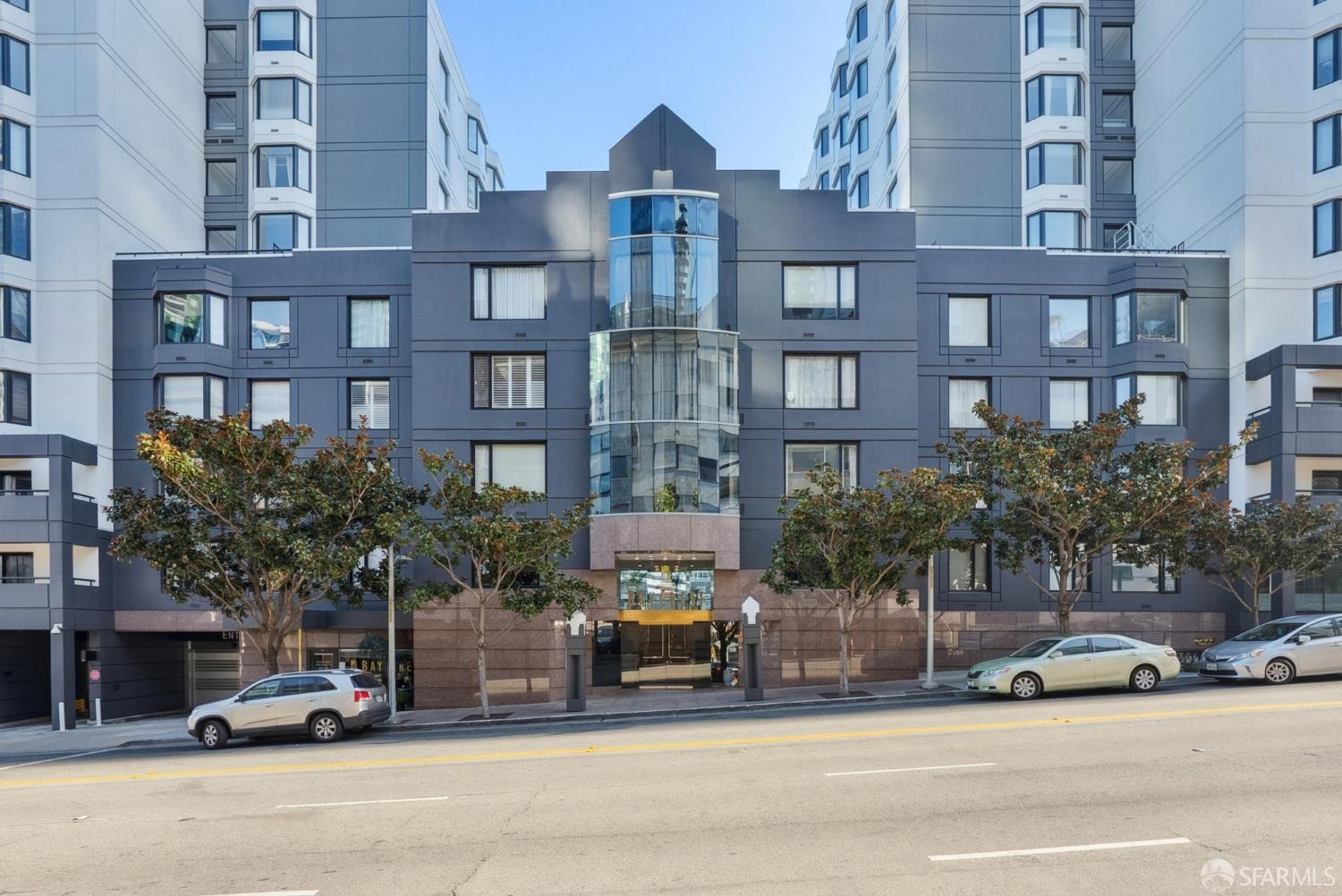 Photo #2: 426101251 Listing: Photo #2