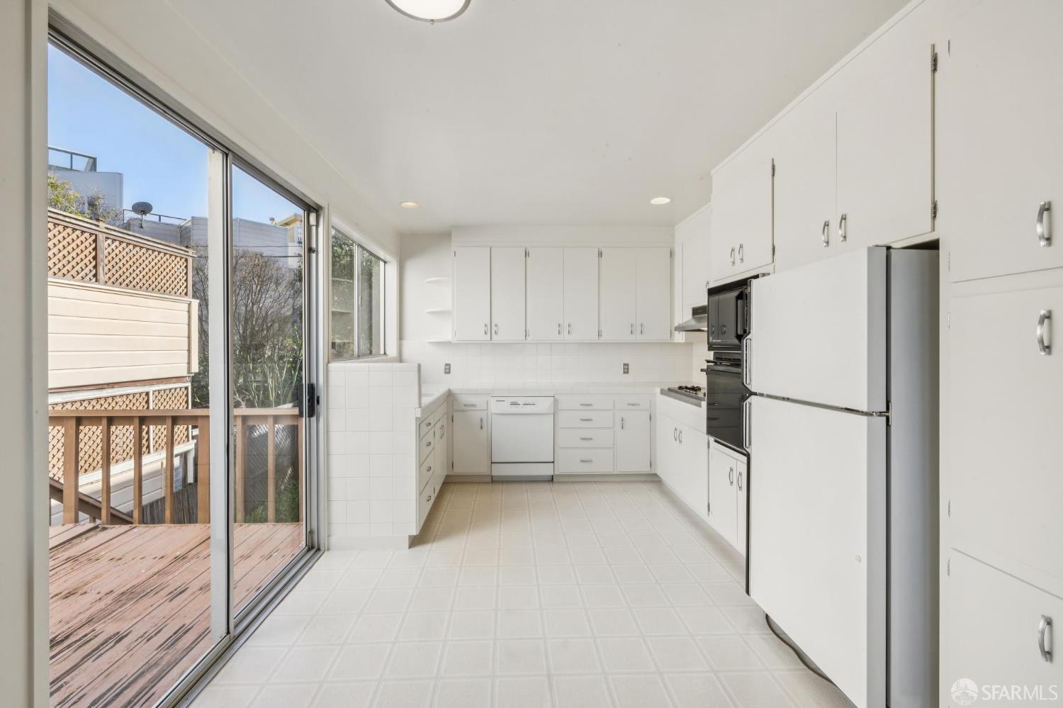 Detail Gallery Image 25 of 68 For 349 Marina Blvd, San Francisco,  CA 94123 - 4 Beds | 3 Baths