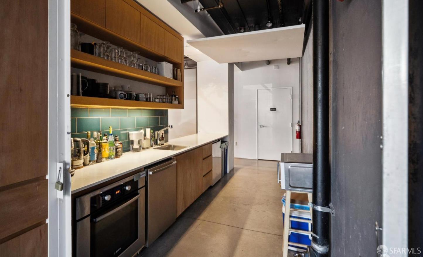 Detail Gallery Image 5 of 40 For 2405 Folsom St #C4,  San Francisco,  CA 94110 - – Beds | – Baths