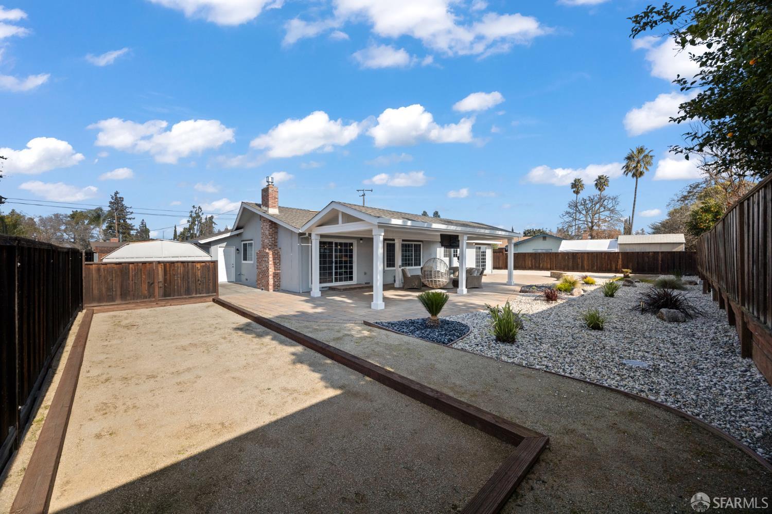 Detail Gallery Image 31 of 36 For 3875 Logan Ct, Concord,  CA 94519 - 3 Beds | 2 Baths