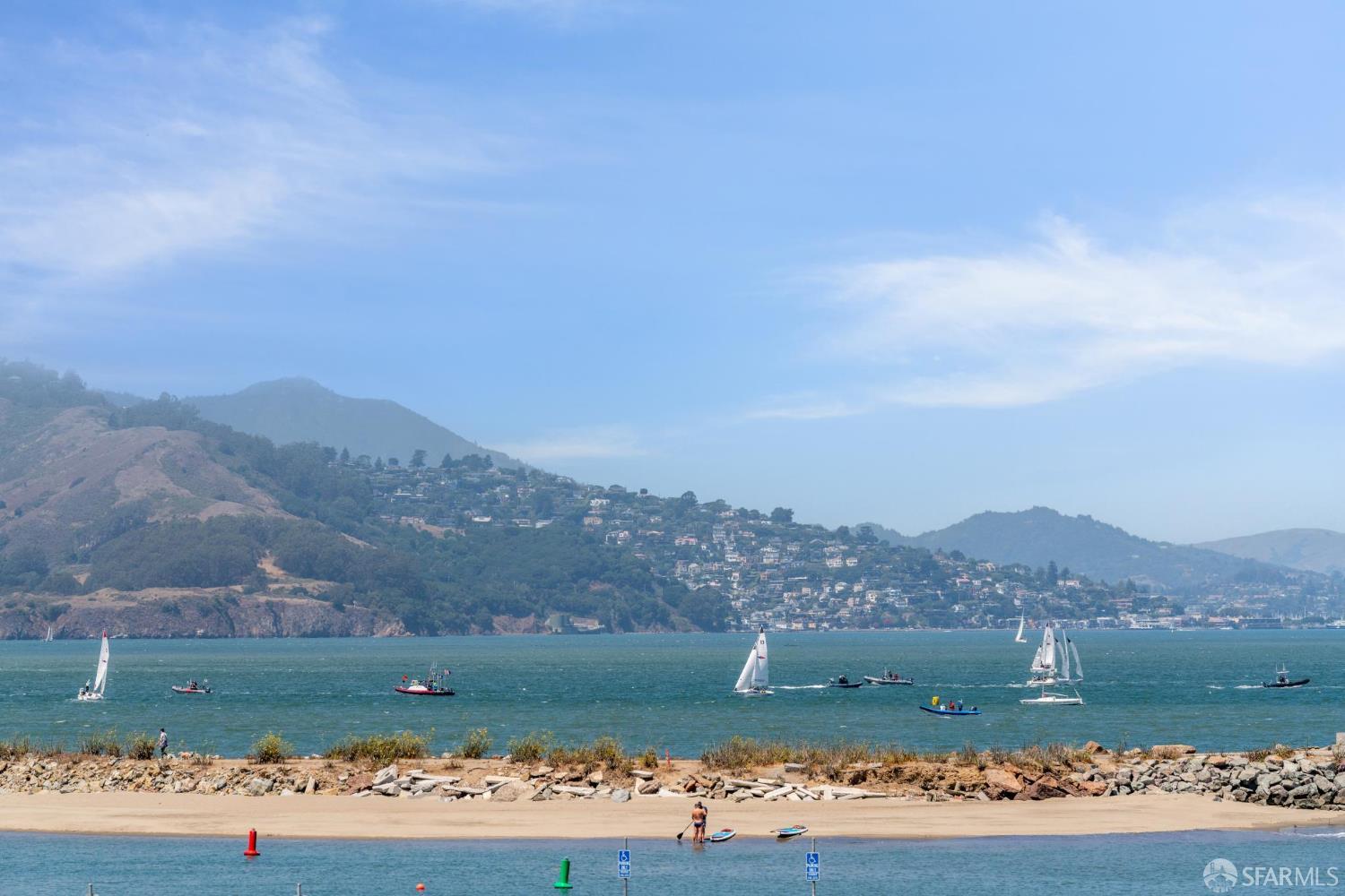 Detail Gallery Image 17 of 68 For 349 Marina Blvd, San Francisco,  CA 94123 - 4 Beds | 3 Baths