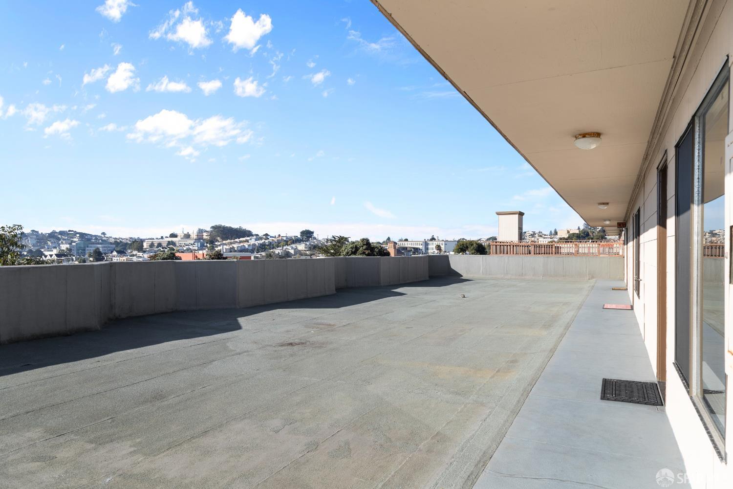 Photo #5: 426098629 Listing: Photo #5