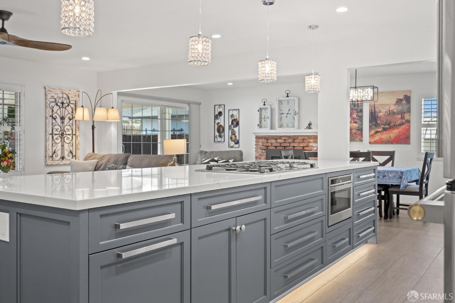 Detail Gallery Image 7 of 36 For 3875 Logan Ct, Concord,  CA 94519 - 3 Beds | 2 Baths