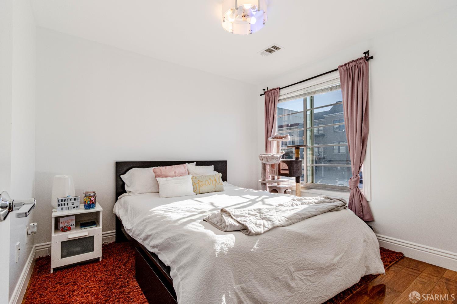 Detail Gallery Image 18 of 40 For 2398 30th Ave, San Francisco,  CA 94116 - – Beds | – Baths