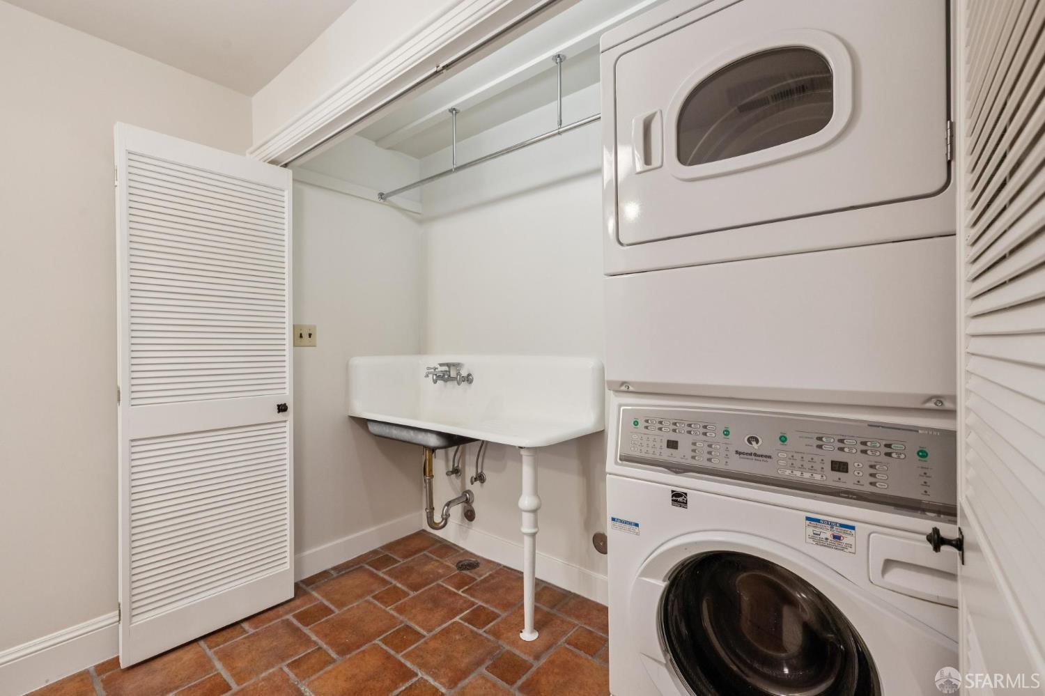 Detail Gallery Image 71 of 96 For 95 Pinehurst Way, San Francisco,  CA 94127 - 3 Beds | 3 Baths