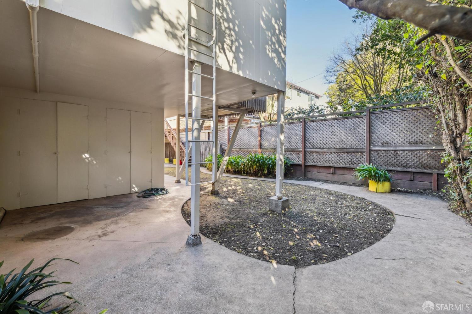 Detail Gallery Image 58 of 68 For 349 Marina Blvd, San Francisco,  CA 94123 - 4 Beds | 3 Baths