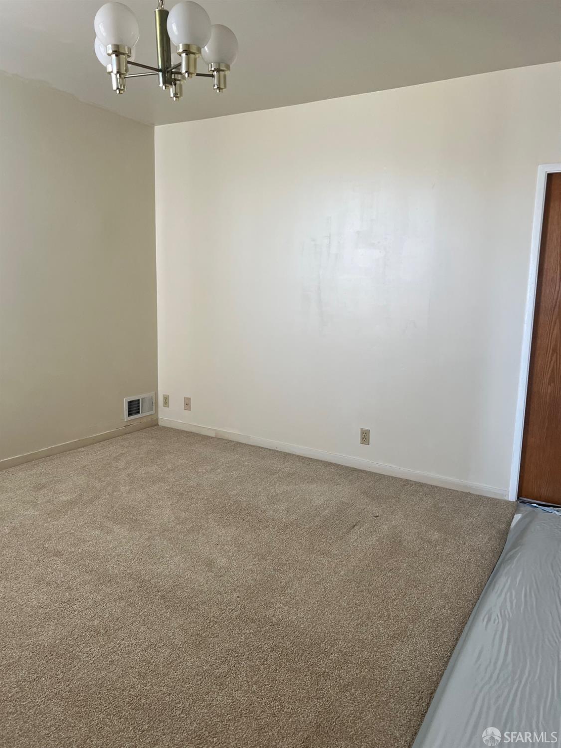 Detail Gallery Image 5 of 28 For 49 Auburn St #49,  San Francisco,  CA 94133 - 0 Beds | 0 Baths