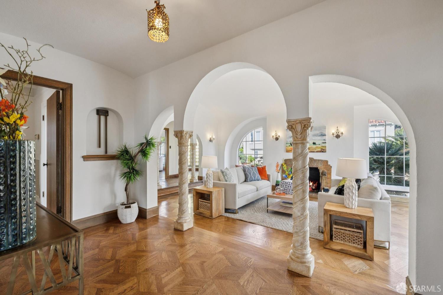 Detail Gallery Image 11 of 96 For 95 Pinehurst Way, San Francisco,  CA 94127 - 3 Beds | 3 Baths